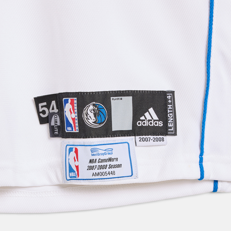 Super Flea Market+UNIFORM GAME-WORN NBA DALLAS MAVERICKS 2007-08+auction+Dirk Nowitzki27
